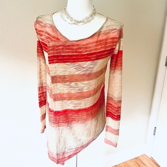 Red Camel Cardigan - Size XS - Picture 2 of 6